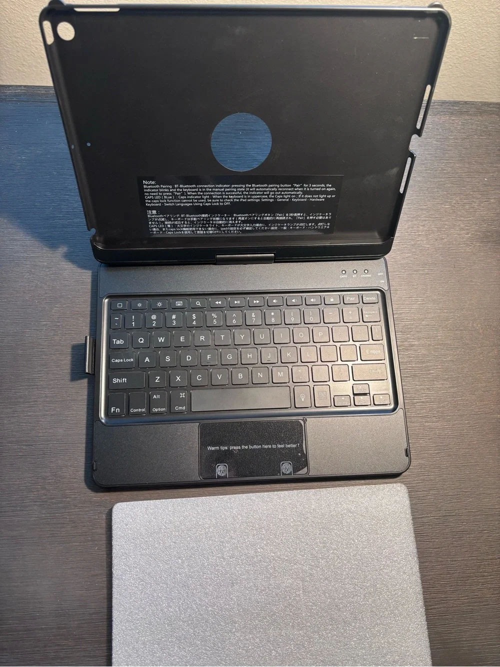 NEW CC Store Wireless Touchpad Keyboard Case for iPad Black Bluetooth Slim CM-01